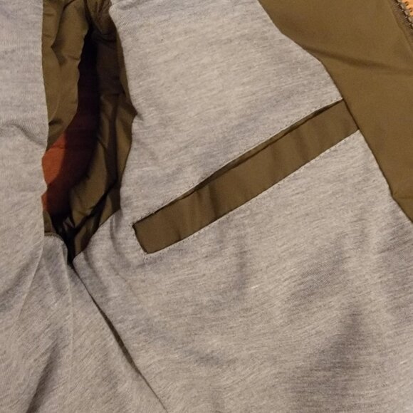 NWOT ZShow Women's Outerwear Vest Hooded Puffer Vest Padded Winter Vest Jacket - Picture 11 of 16